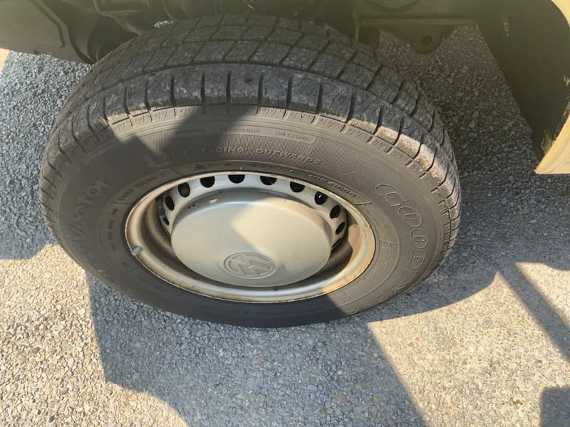 Binek araba Volkswagen Transporter 4WD T3 syncro: fotoğraf 10 Binek araba Volkswagen Transporter 4WD T3 syncro: fotoğraf 10