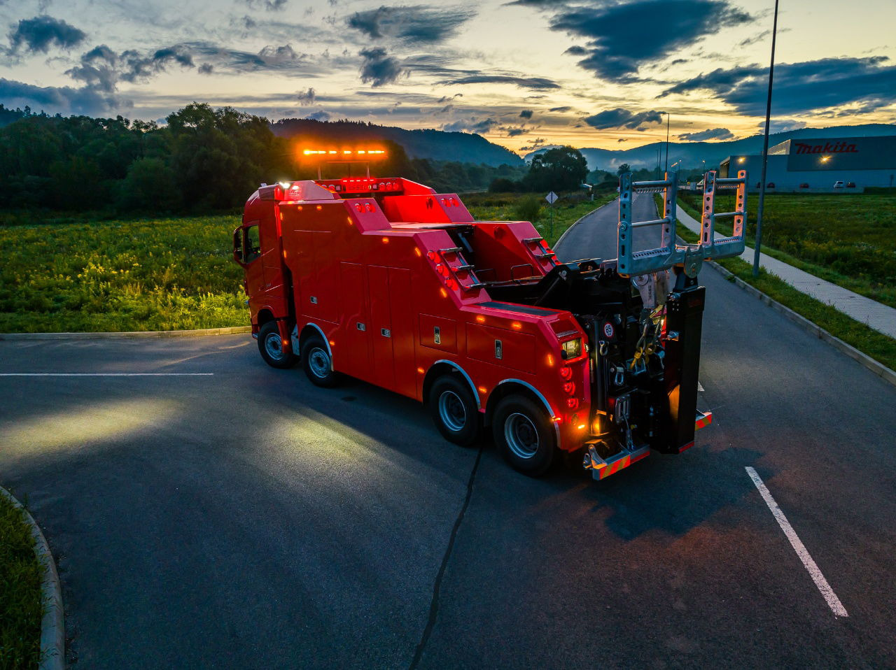 Volvo FH NEW ER4120 5 winches T-REX Volvo FH 540 8x4 WB6,0 White or RED - Çekici kamyonu: fotoğraf 3 Volvo FH NEW ER4120 5 winches T-REX Volvo FH 540 8x4 WB6,0 White or RED - Çekici kamyonu: fotoğraf 3