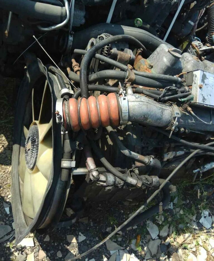 Scania DSC912 260 E2 Scania P94 - Motor - Kamyon: fotoğraf 4 Scania DSC912 260 E2 Scania P94 - Motor - Kamyon: fotoğraf 4