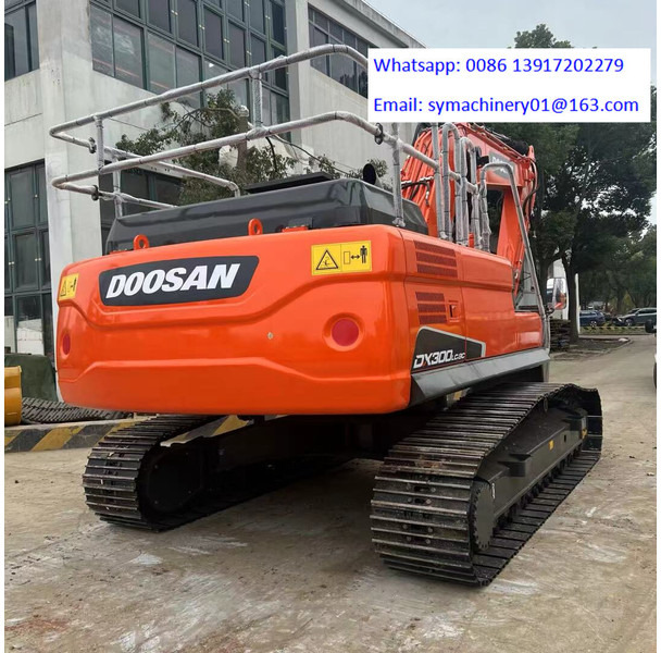 Doosan DX225LC - Paletli ekskavatör: fotoğraf 3 Doosan DX225LC - Paletli ekskavatör: fotoğraf 3