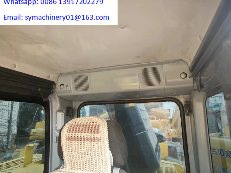 Komatsu PC130 - Paletli ekskavatör: fotoğraf 4 Komatsu PC130 - Paletli ekskavatör: fotoğraf 4