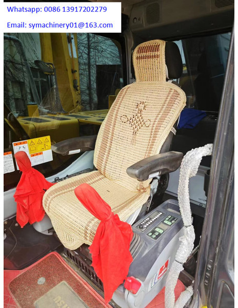 Komatsu PC130 - Paletli ekskavatör: fotoğraf 3 Komatsu PC130 - Paletli ekskavatör: fotoğraf 3