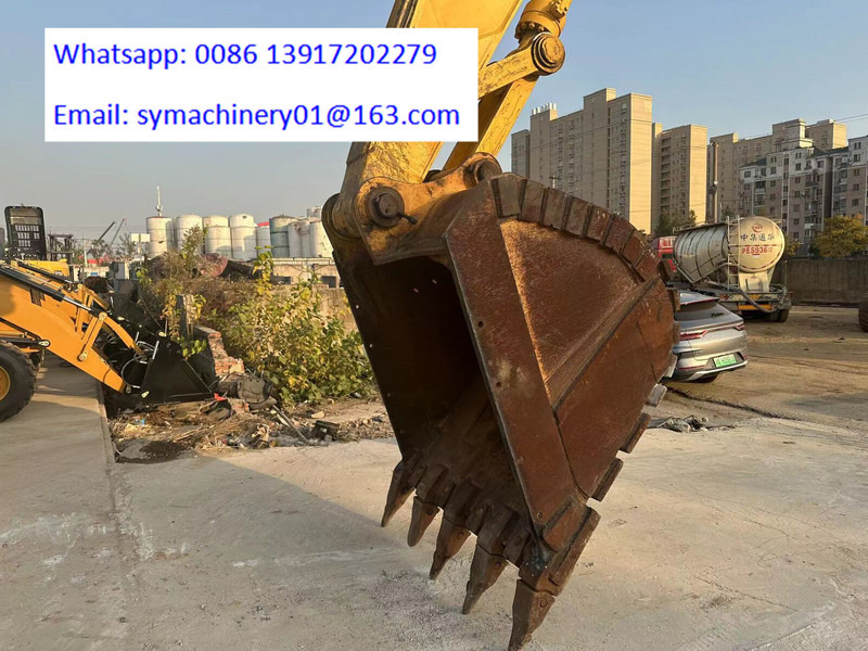 Komatsu PC450 - Paletli ekskavatör: fotoğraf 3 Komatsu PC450 - Paletli ekskavatör: fotoğraf 3