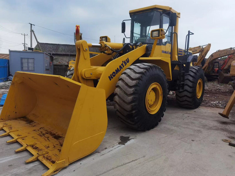 Komatsu WA470 - Tekerlekli yükleyici: fotoğraf 3 Komatsu WA470 - Tekerlekli yükleyici: fotoğraf 3