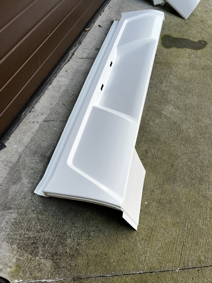 Zderzak tylny VOLVO 9500 9700 9900 VOLVO 9500 9700 9900 - Tampon - Turistik otobüs: fotoğraf 4 Zderzak tylny VOLVO 9500 9700 9900 VOLVO 9500 9700 9900 - Tampon - Turistik otobüs: fotoğraf 4