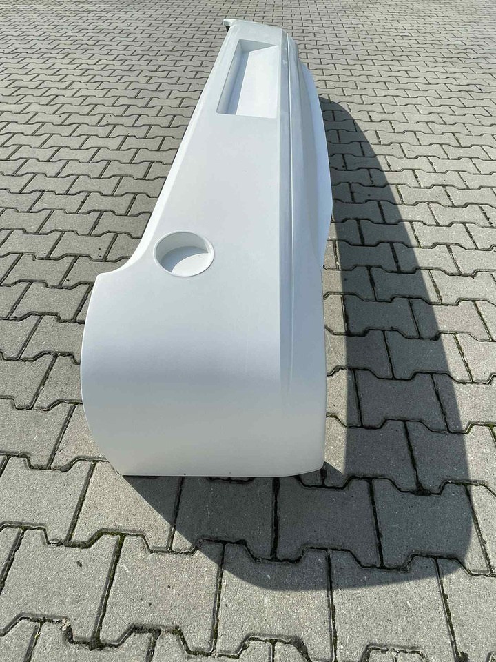 Zderzak tylny SCANIA IRIZAR PB Scania IRIZAR PB - Tampon - Otobüs: fotoğraf 2 Zderzak tylny SCANIA IRIZAR PB Scania IRIZAR PB - Tampon - Otobüs: fotoğraf 2