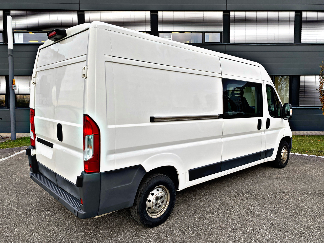 Peugeot Boxer Kasten Hoch 335 L3H2Pro|5Sitzer|Kamera|19% - Panelvan, Çift kabin kamyonet: fotoğraf 3 Peugeot Boxer Kasten Hoch 335 L3H2Pro|5Sitzer|Kamera|19% - Panelvan, Çift kabin kamyonet: fotoğraf 3