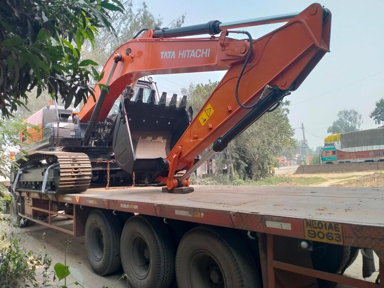 New Hitachi ZX220 LC tracked excavator - Paletli ekskavatör: fotoğraf 5 New Hitachi ZX220 LC tracked excavator - Paletli ekskavatör: fotoğraf 5