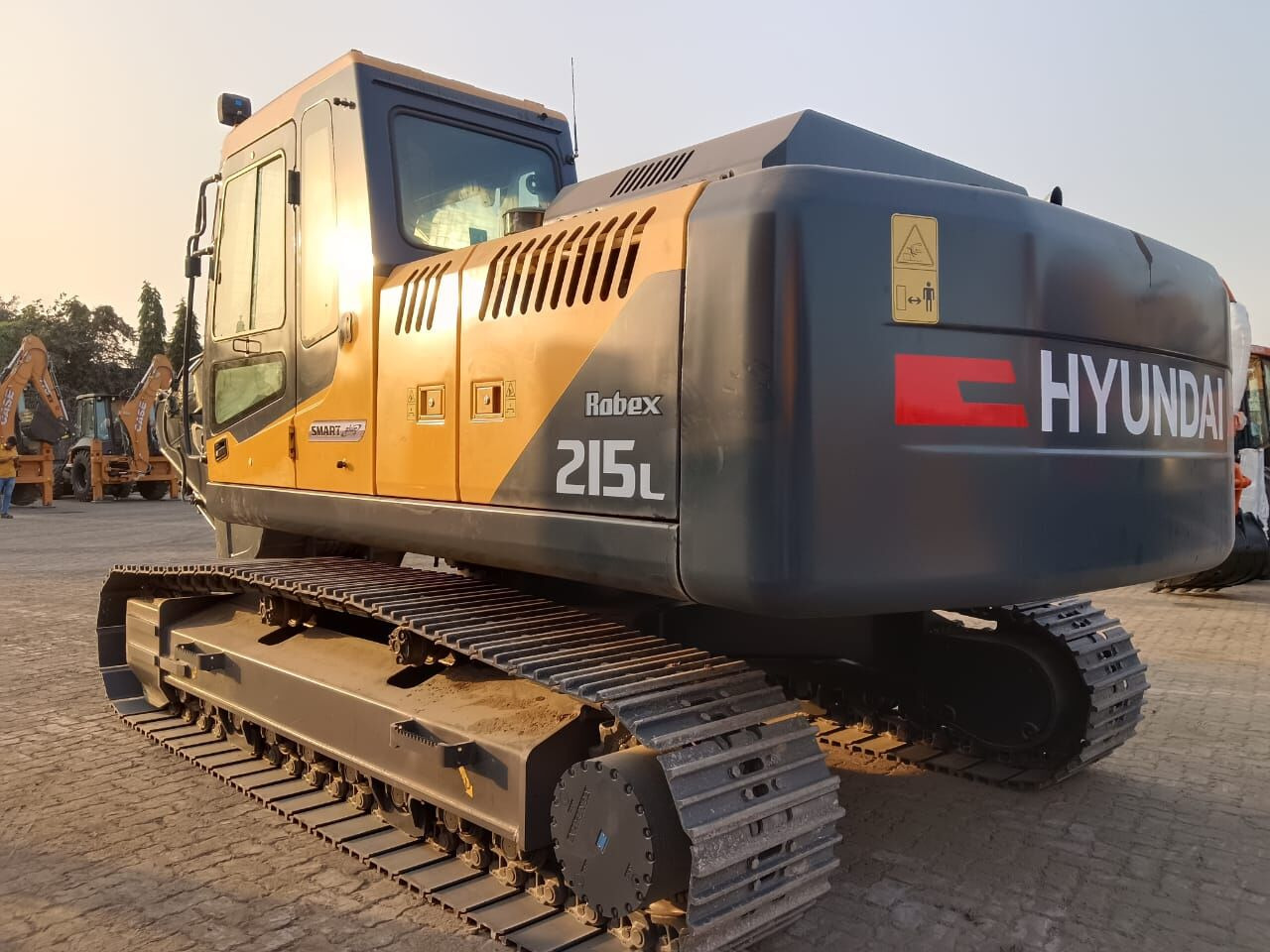 New Hyundai R215L tracked excavator - Paletli ekskavatör: fotoğraf 4 New Hyundai R215L tracked excavator - Paletli ekskavatör: fotoğraf 4