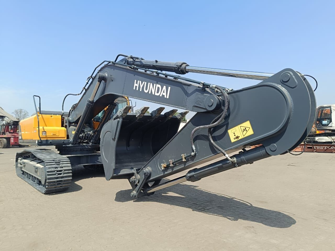 New Hyundai R340 tracked excavator - Paletli ekskavatör: fotoğraf 4 New Hyundai R340 tracked excavator - Paletli ekskavatör: fotoğraf 4