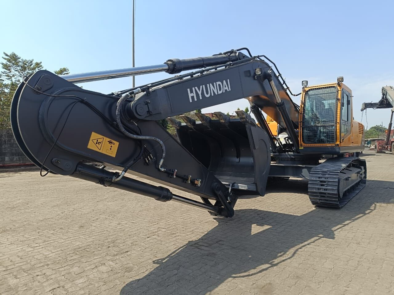 New Hyundai R340 tracked excavator - Paletli ekskavatör: fotoğraf 3 New Hyundai R340 tracked excavator - Paletli ekskavatör: fotoğraf 3