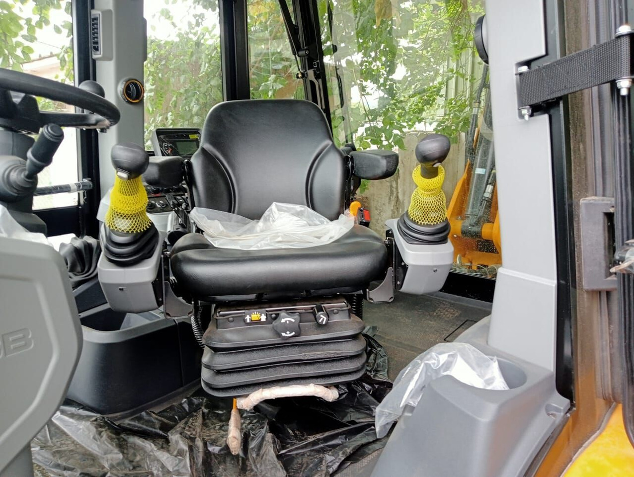 New JCB 3CX backhoe loader - Iş makinesi: fotoğraf 1 New JCB 3CX backhoe loader - Iş makinesi: fotoğraf 1
