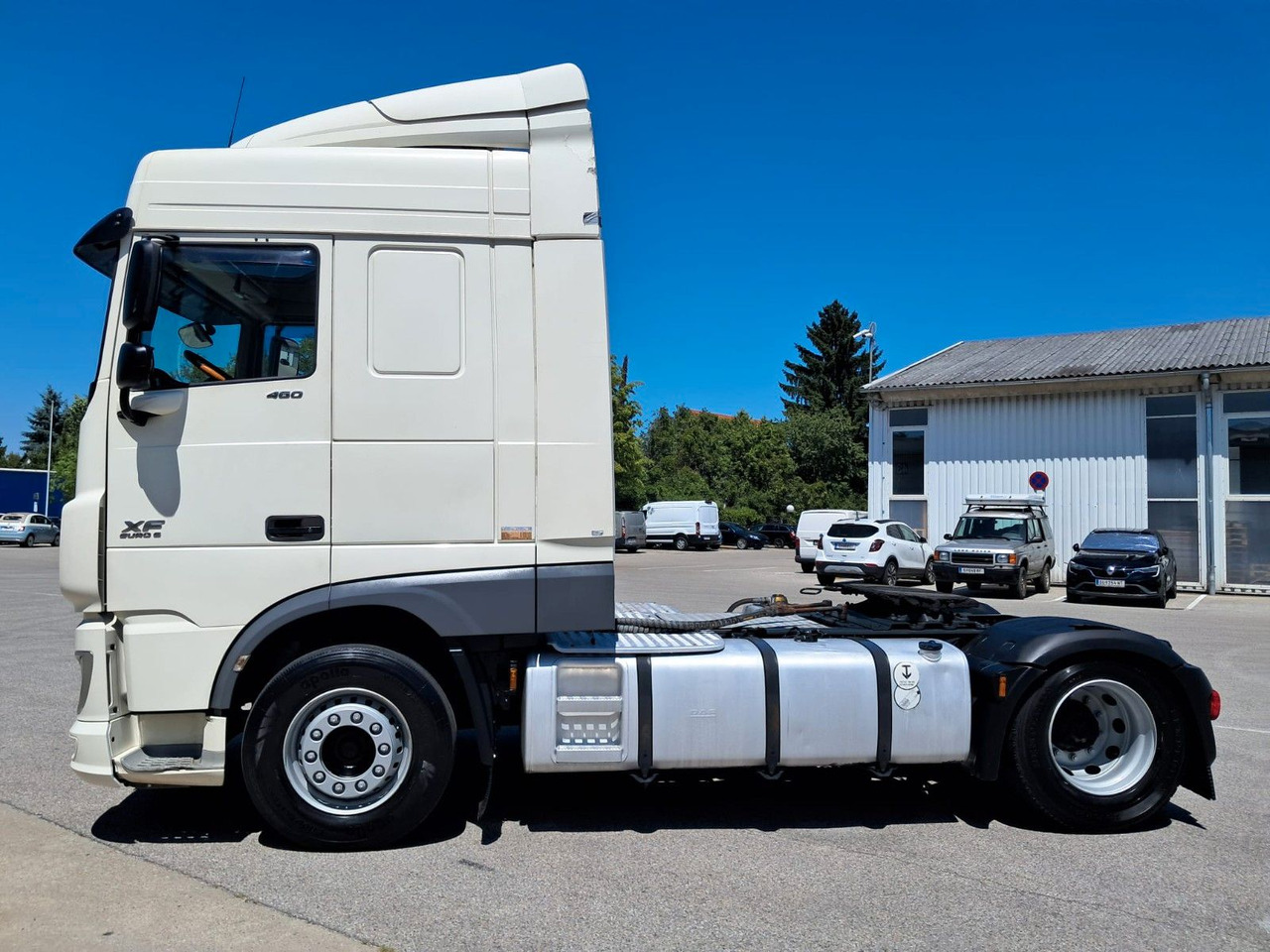 DAF XF 18.460 Schubboden | Klima | Retarder | Differ - Çekici: fotoğraf 4 DAF XF 18.460 Schubboden | Klima | Retarder | Differ - Çekici: fotoğraf 4