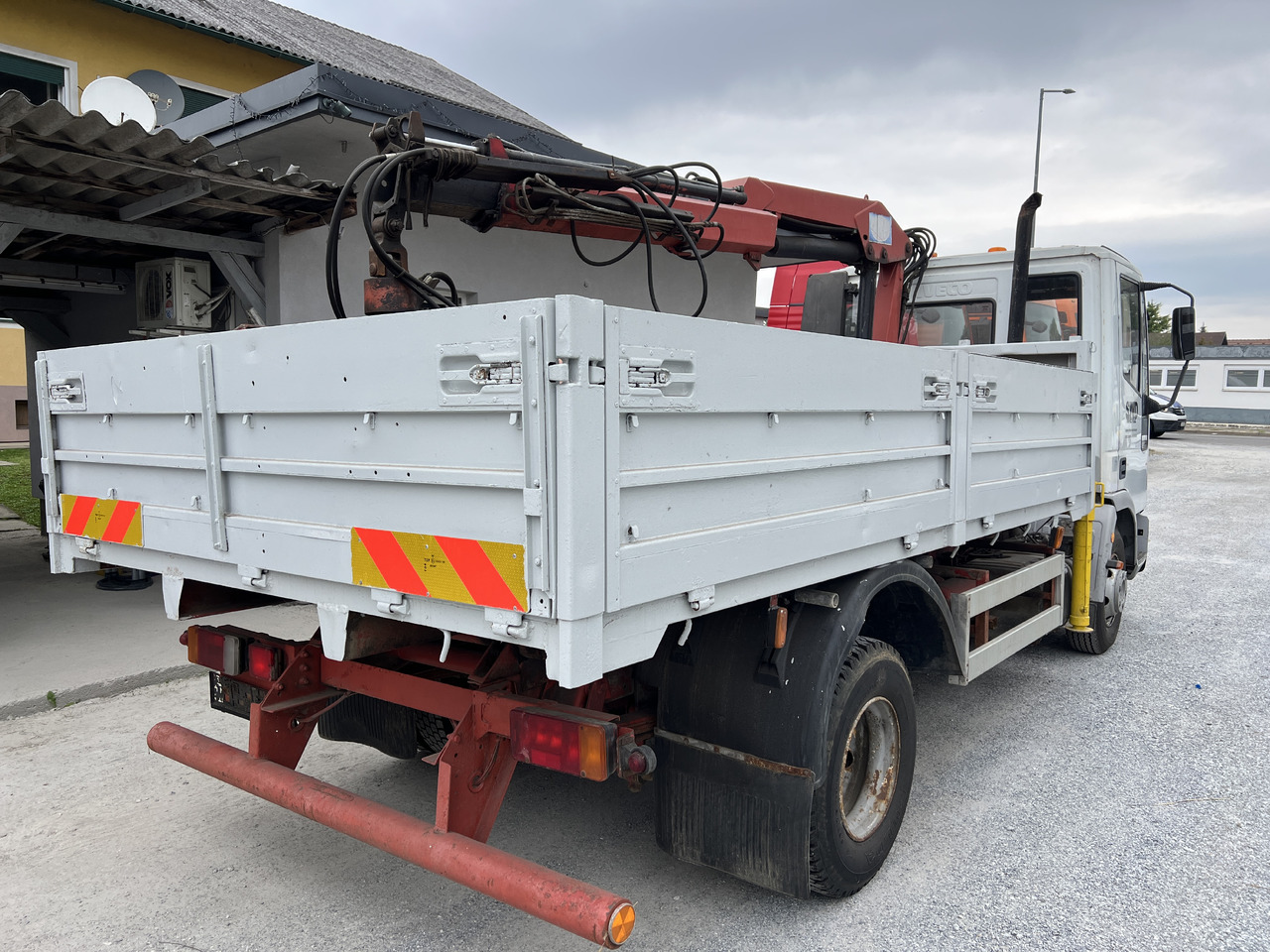 IVECO EUROCARGO 75E15 Kipper mit Kran - Damperli kamyon, Vinçli kamyon: fotoğraf 3 IVECO EUROCARGO 75E15 Kipper mit Kran - Damperli kamyon, Vinçli kamyon: fotoğraf 3