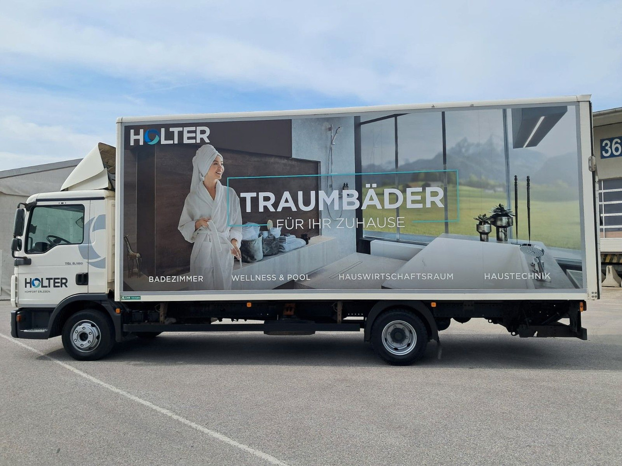 MAN TGL 8.180 Koffer mit LBW | Klima | Diff. | Tempo - Kapalı kasa kamyon: fotoğraf 3 MAN TGL 8.180 Koffer mit LBW | Klima | Diff. | Tempo - Kapalı kasa kamyon: fotoğraf 3