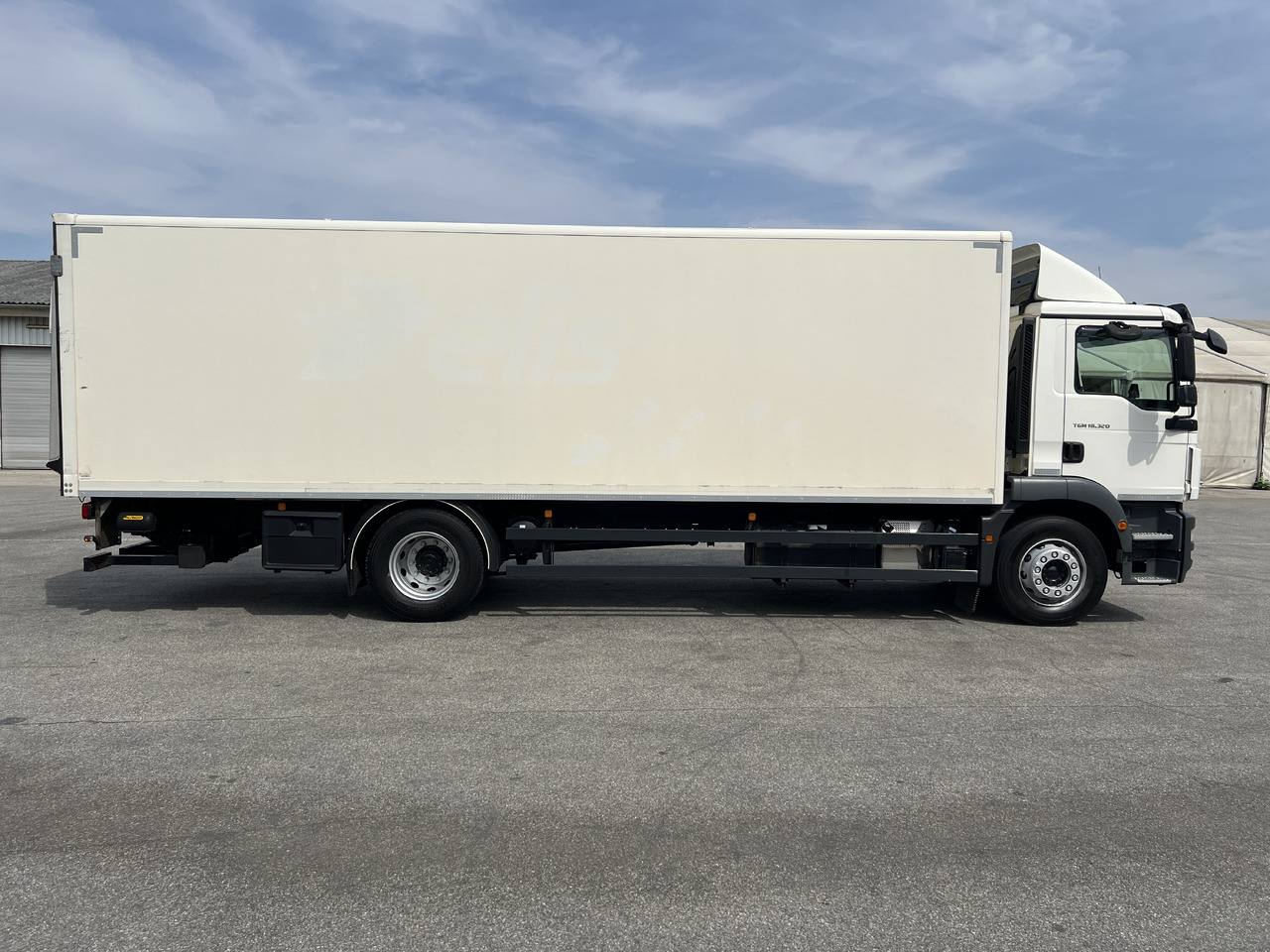 MAN TGM 18.320 LBW | Klima | Navi | Kamera - Kapalı kasa kamyon: fotoğraf 5 MAN TGM 18.320 LBW | Klima | Navi | Kamera - Kapalı kasa kamyon: fotoğraf 5