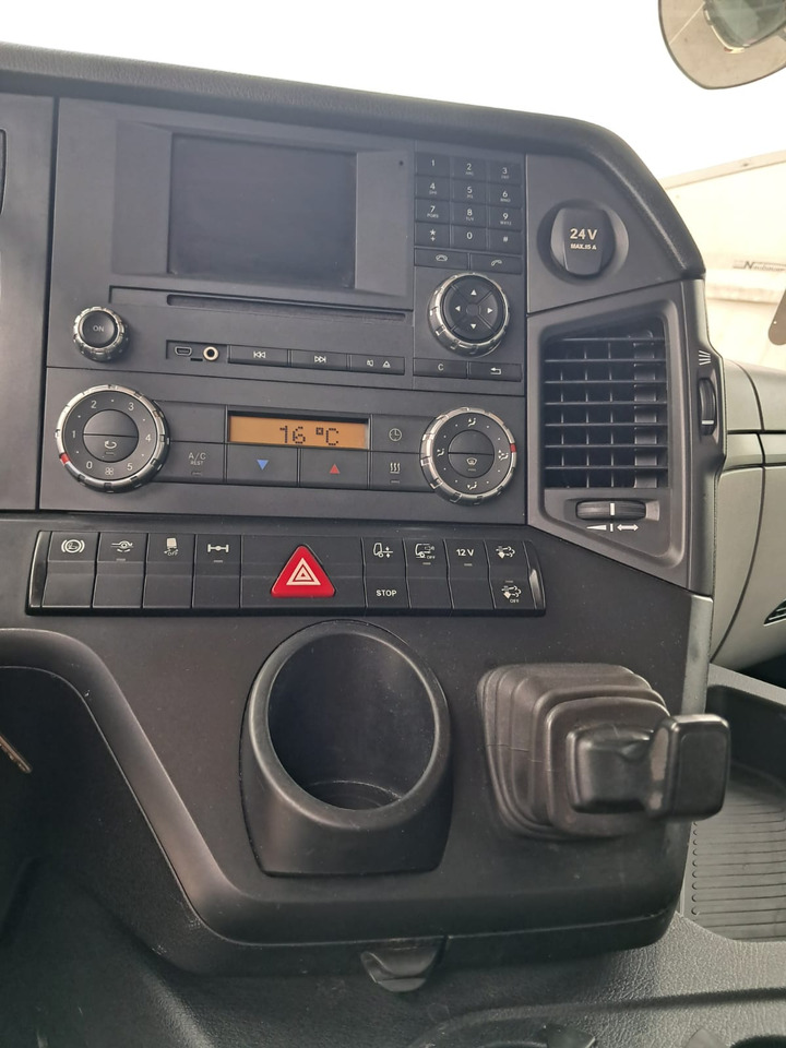 Refrijeratör kamyon MERCEDES-BENZ Antos 1833 Kühlkoffer LBW | Standheizung | Euro 6: fotoğraf 23