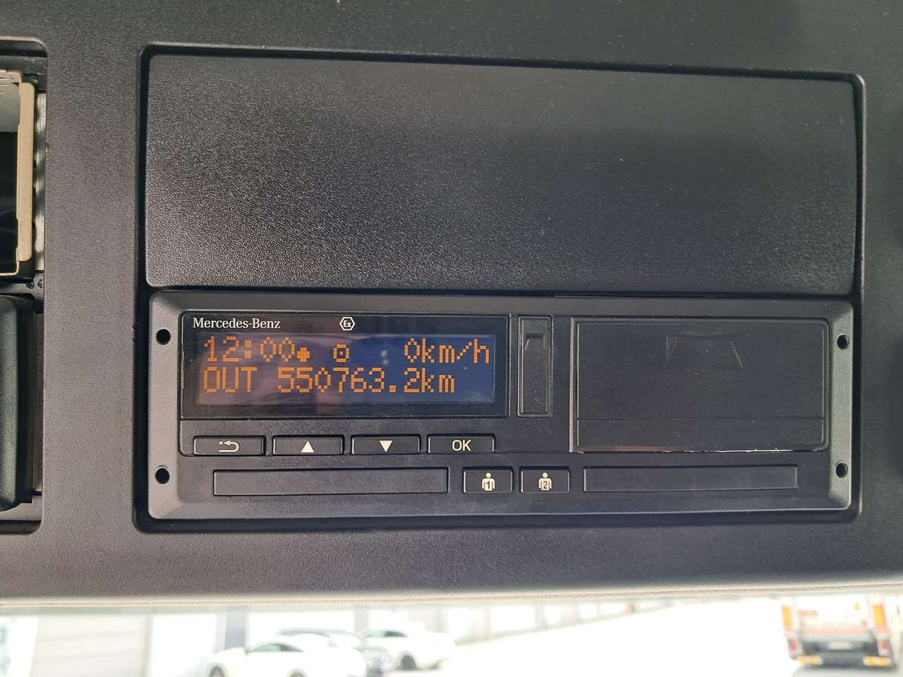 Refrijeratör kamyon MERCEDES-BENZ Antos 2135 Kühlkoffer | Supra 850 | Standheizung: fotoğraf 18 Refrijeratör kamyon MERCEDES-BENZ Antos 2135 Kühlkoffer | Supra 850 | Standheizung: fotoğraf 18