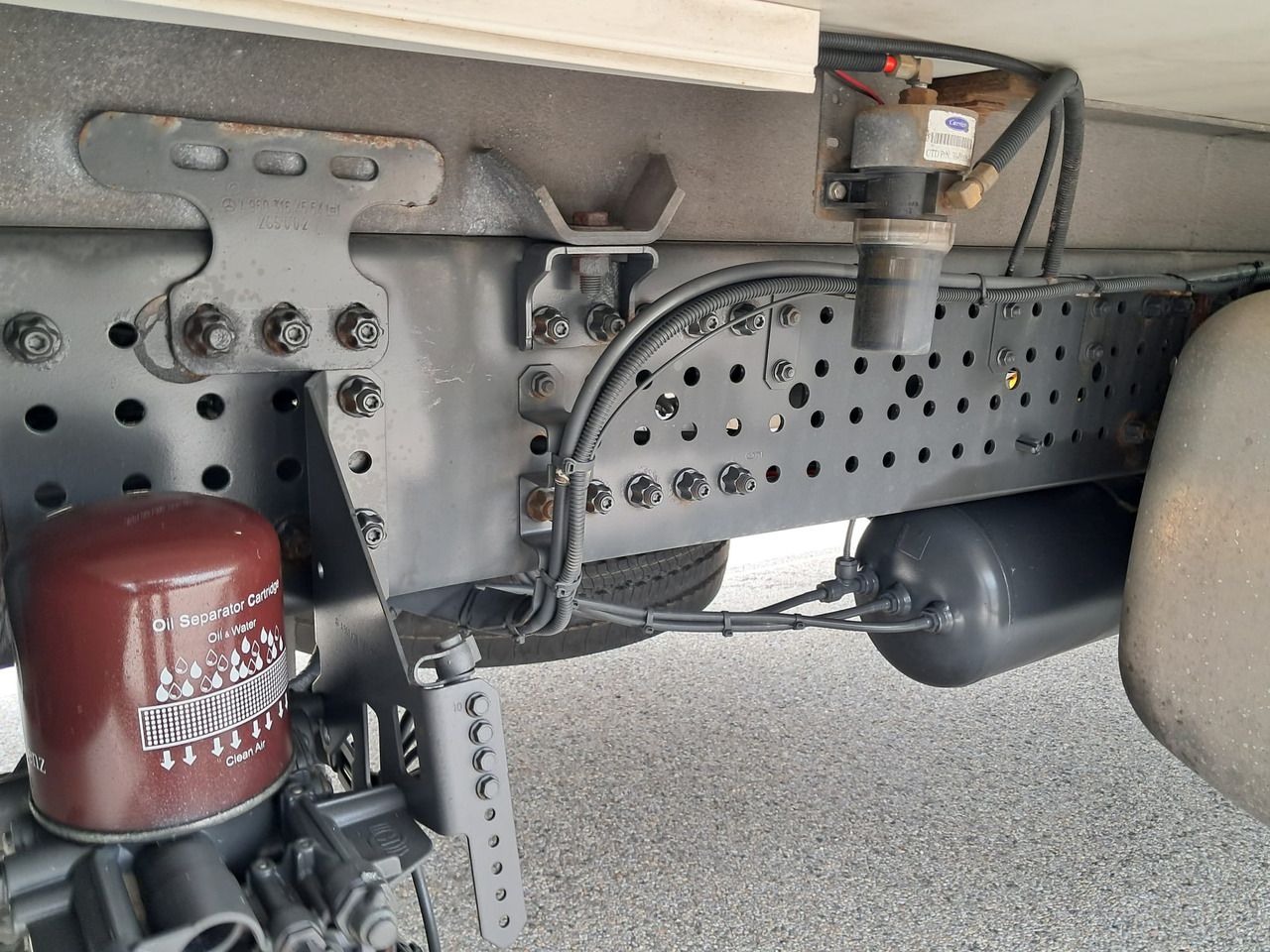 Refrijeratör kamyon MERCEDES-BENZ Antos 2135 Kühlkoffer | Supra 850 | Standheizung: fotoğraf 25 Refrijeratör kamyon MERCEDES-BENZ Antos 2135 Kühlkoffer | Supra 850 | Standheizung: fotoğraf 25