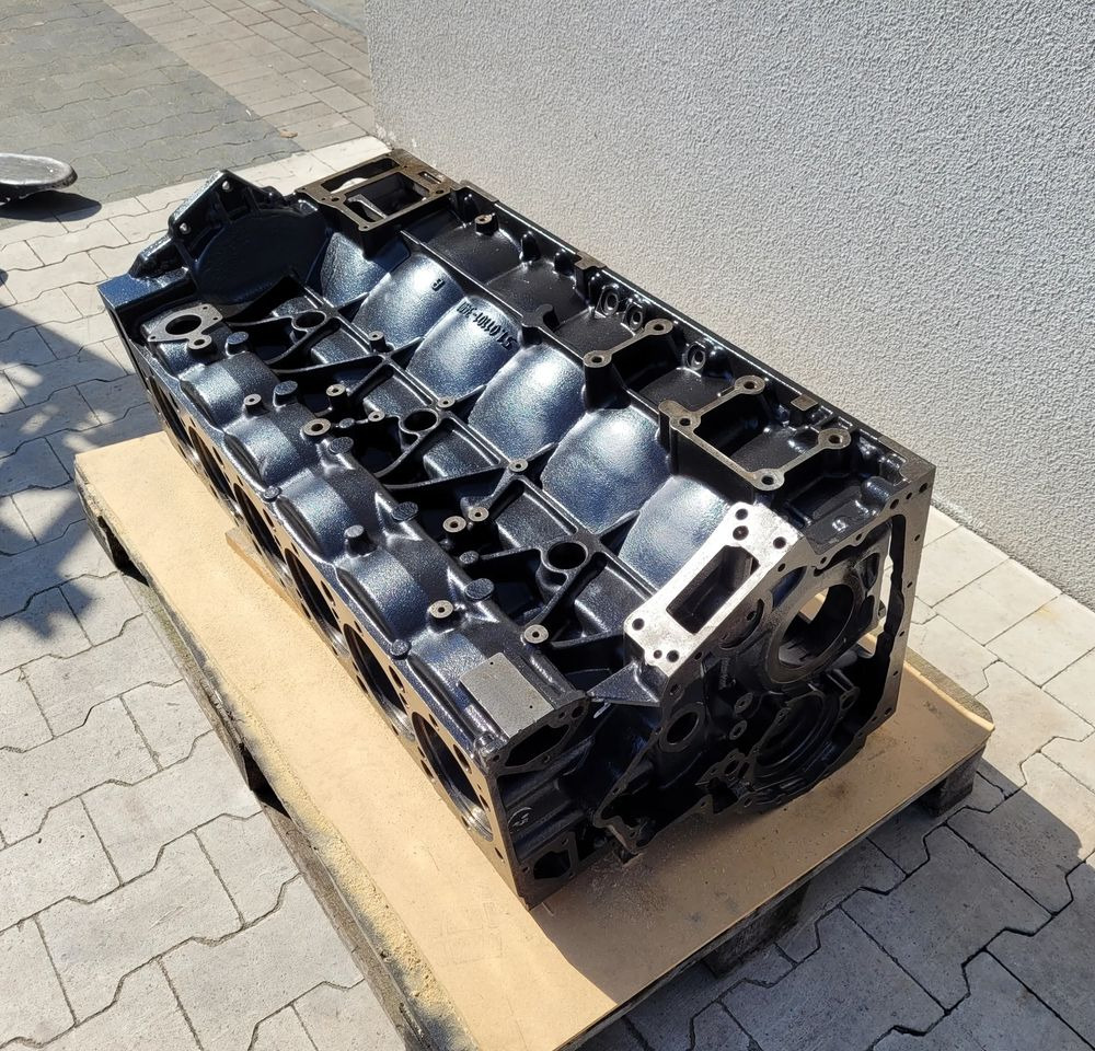 BLOK MAN TGX TGS EURO5 NOWY ORYGINAŁ 51.01101-3401 - Motor - Kamyon: fotoğraf 3 BLOK MAN TGX TGS EURO5 NOWY ORYGINAŁ 51.01101-3401 - Motor - Kamyon: fotoğraf 3