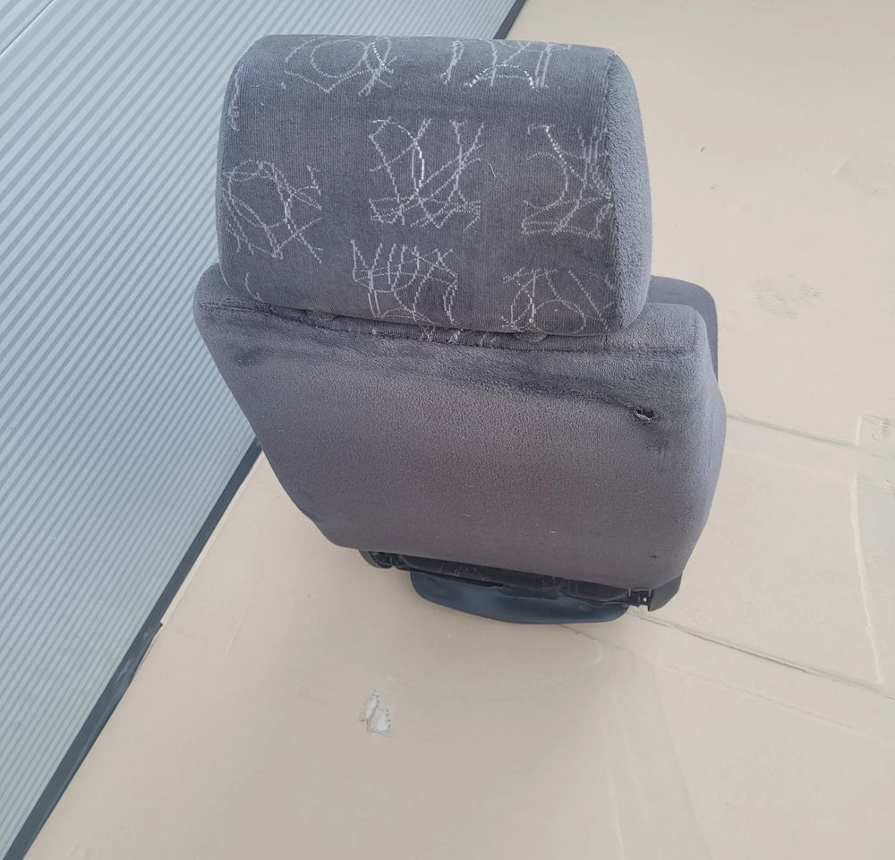 FOTEL KIEROWCY F2000 IVECO TRAKKER GRAMMER CHWALIM116 - Koltuk - Kamyon: fotoğraf 4 FOTEL KIEROWCY F2000 IVECO TRAKKER GRAMMER CHWALIM116 - Koltuk - Kamyon: fotoğraf 4