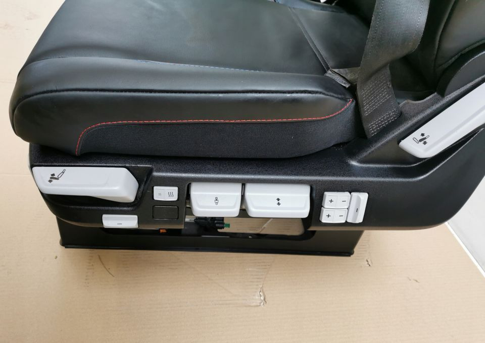 FOTEL KIEROWCY RANAULT RANGE T GAMA NOWY ORYGINAŁ - Koltuk - Kamyon: fotoğraf 3 FOTEL KIEROWCY RANAULT RANGE T GAMA NOWY ORYGINAŁ - Koltuk - Kamyon: fotoğraf 3