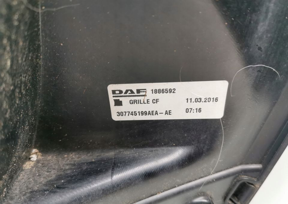GRILL ATRAPA DAF CF EURO6 1886592 ORYGINAŁ - Izgara - Kamyon: fotoğraf 4 GRILL ATRAPA DAF CF EURO6 1886592 ORYGINAŁ - Izgara - Kamyon: fotoğraf 4