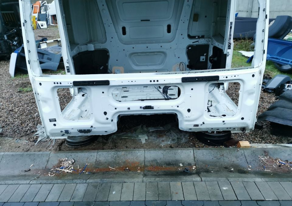 KABINA MERCEDES ACTROS MP4 GIGA BDF - Kabin - Kamyon: fotoğraf 5 KABINA MERCEDES ACTROS MP4 GIGA BDF - Kabin - Kamyon: fotoğraf 5
