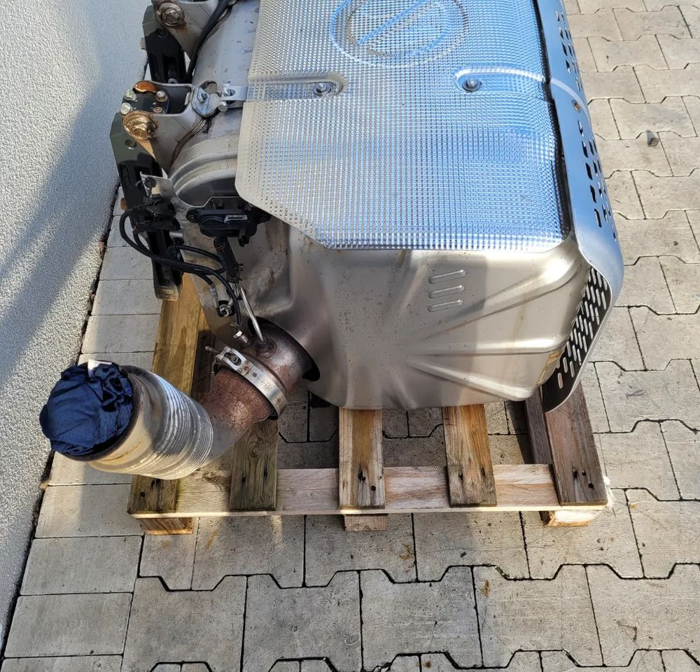 KATALIZATOR IVECO EUROCARGO E6 ORYGINAŁ - Katalitik konvertör - Kamyon: fotoğraf 3 KATALIZATOR IVECO EUROCARGO E6 ORYGINAŁ - Katalitik konvertör - Kamyon: fotoğraf 3