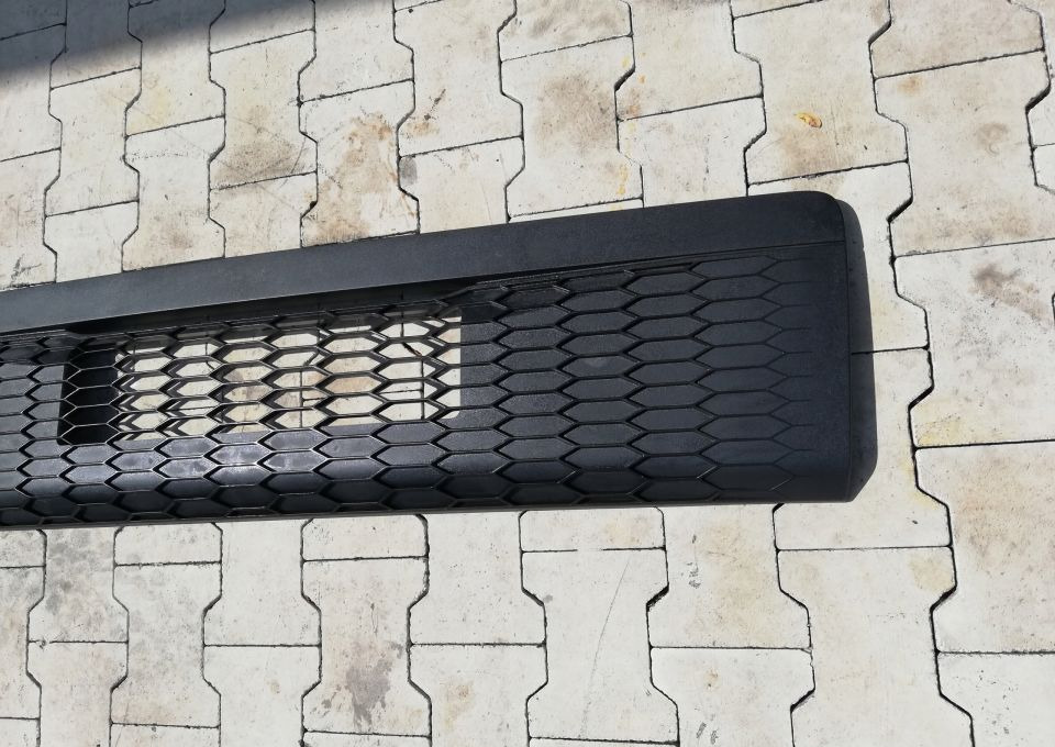 MASKA GRILL ATRAPA VOLVO FL FE 82523575 NOWY ORYG. - Kaporta: fotoğraf 3 MASKA GRILL ATRAPA VOLVO FL FE 82523575 NOWY ORYG. - Kaporta: fotoğraf 3
