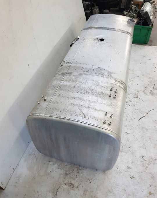 ZBIORNIK PALIWA DAF 1945568 690L 200X70X60 - Yakıt tankı - Kamyon: fotoğraf 4 ZBIORNIK PALIWA DAF 1945568 690L 200X70X60 - Yakıt tankı - Kamyon: fotoğraf 4