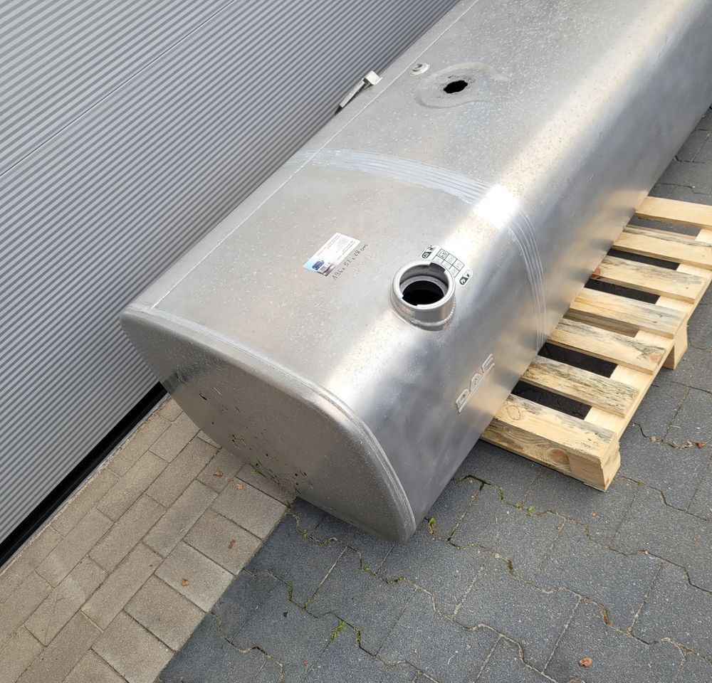 ZBIORNIK PALIWA DAF 2193146 600L 196X52X68 CHWALIM116 - Yakıt tankı - Kamyon: fotoğraf 3 ZBIORNIK PALIWA DAF 2193146 600L 196X52X68 CHWALIM116 - Yakıt tankı - Kamyon: fotoğraf 3