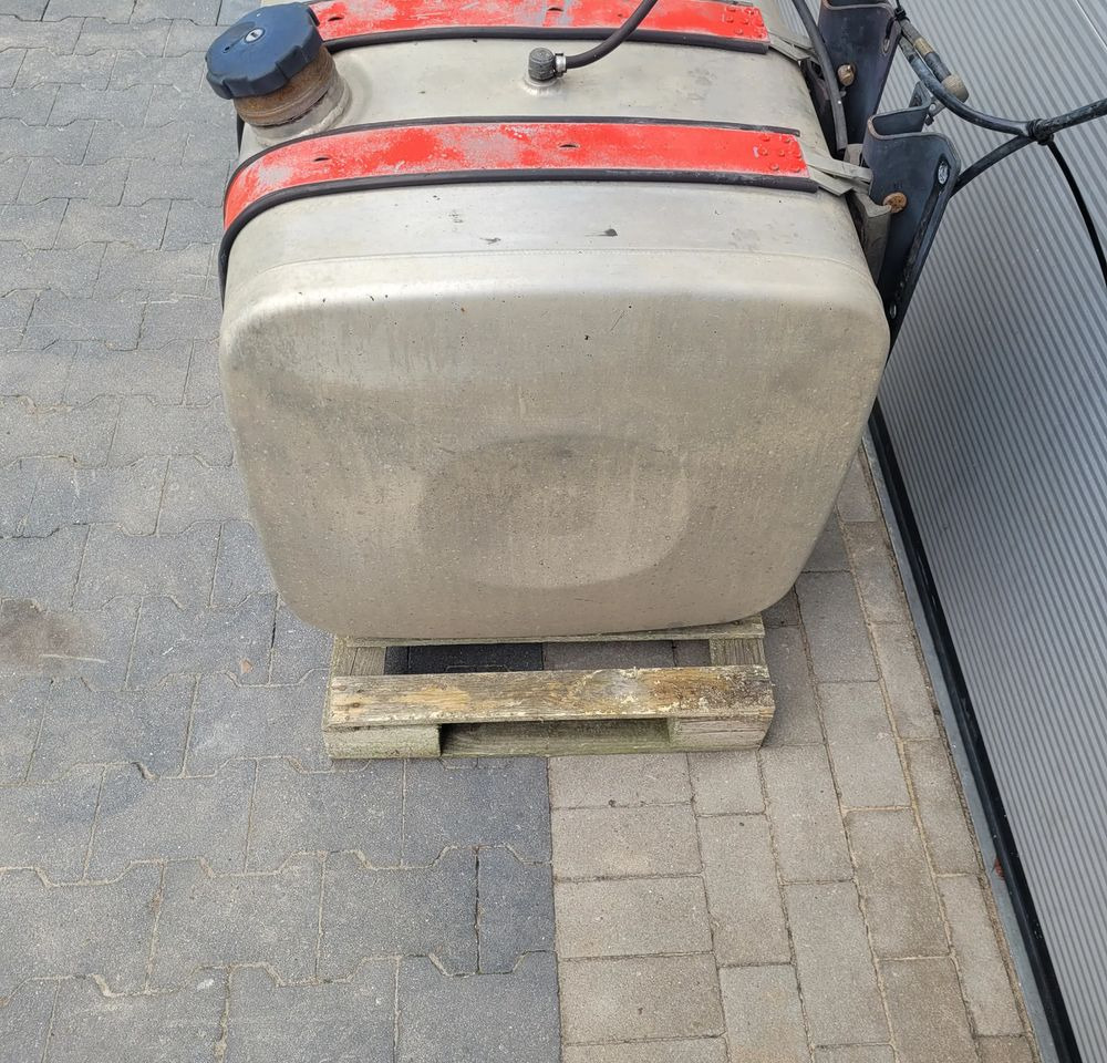ZBIORNIK PALIWA MAN TGX TGS TGA 250L 63X68X65CM - Yakıt tankı - Kamyon: fotoğraf 2 ZBIORNIK PALIWA MAN TGX TGS TGA 250L 63X68X65CM - Yakıt tankı - Kamyon: fotoğraf 2