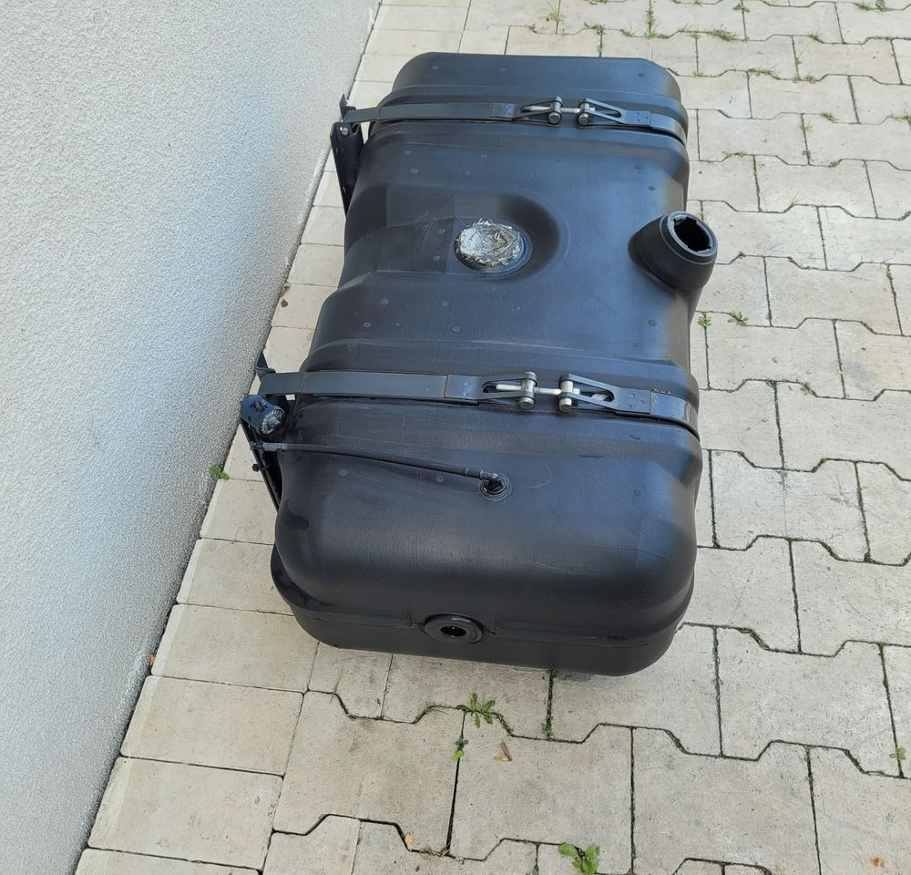 ZBIORNIK PALIWA NISSANA CABSTAR MAXITY - Yakıt tankı - Kamyon: fotoğraf 3 ZBIORNIK PALIWA NISSANA CABSTAR MAXITY - Yakıt tankı - Kamyon: fotoğraf 3