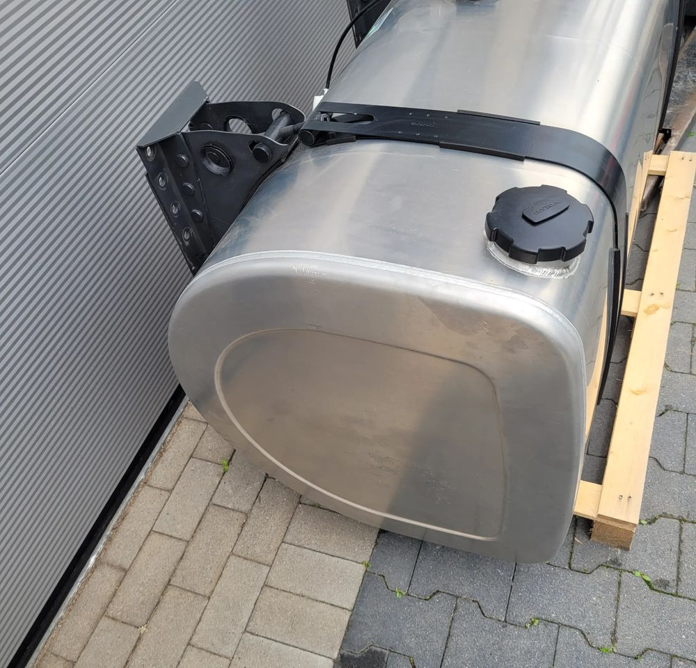 Yeni Yakıt tankı - Kamyon ZBIORNIK PALIWA VOLVO FH4 FH5 GAMA 140X70X70CM 21516453 570L CHWALIM116: fotoğraf 7