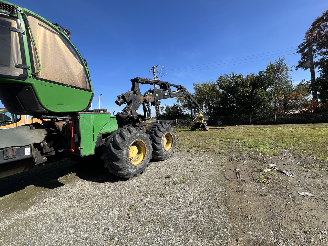 JOHN DEERE 1270E - Harvester: fotoğraf 2 JOHN DEERE 1270E - Harvester: fotoğraf 2
