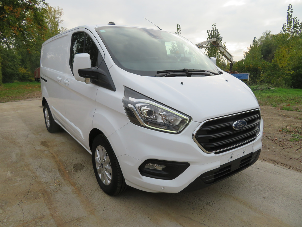 Ford Transit Custom 2.0tdci - Küçük panelvan: fotoğraf 1 Ford Transit Custom 2.0tdci - Küçük panelvan: fotoğraf 1