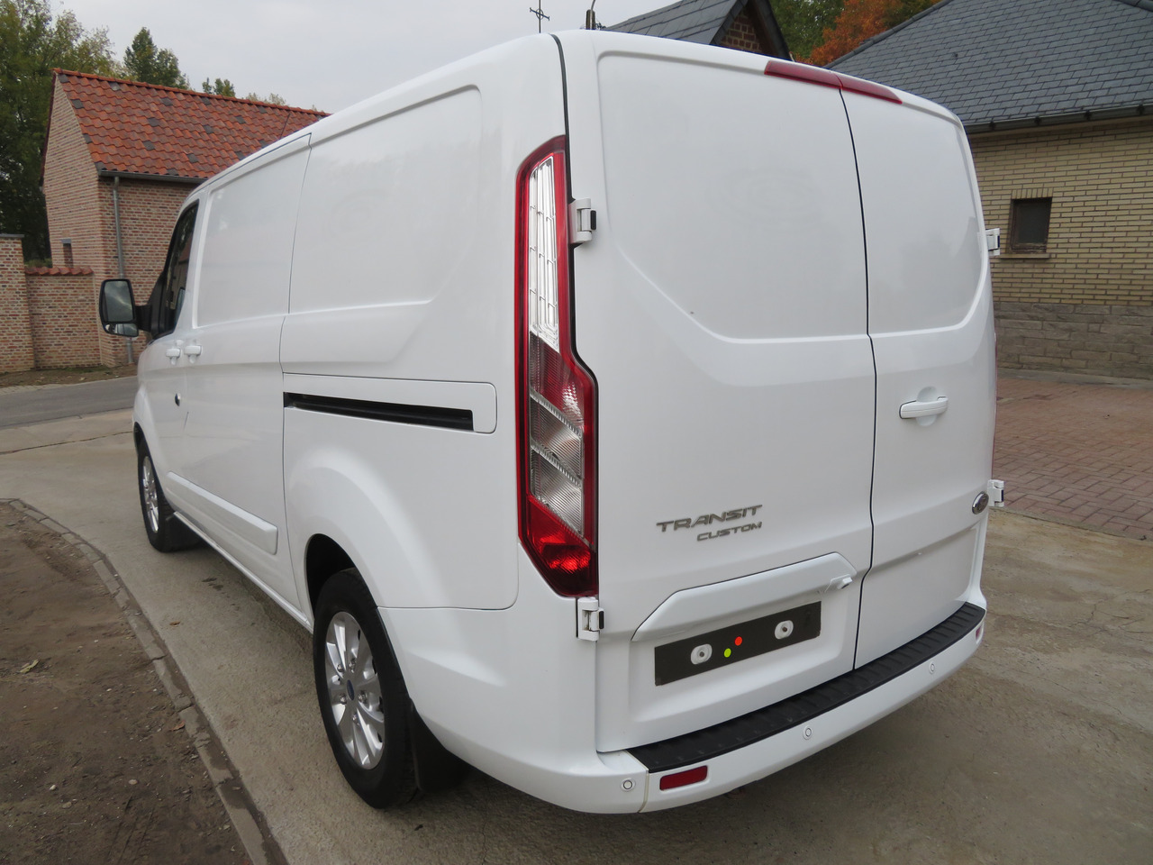 Ford Transit Custom 2.0tdci - Küçük panelvan: fotoğraf 5 Ford Transit Custom 2.0tdci - Küçük panelvan: fotoğraf 5