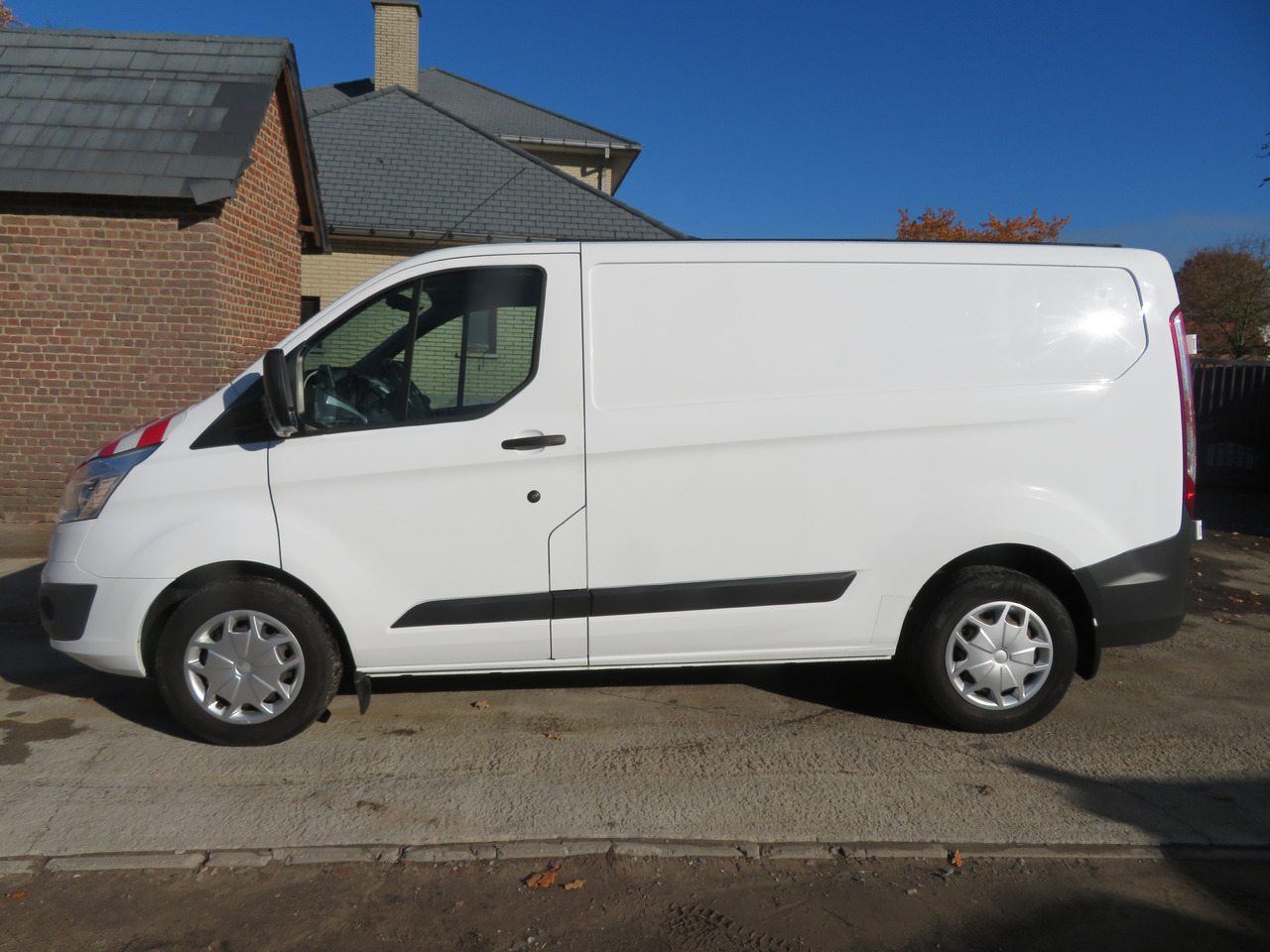 Ford Transit Custom 2.0tdci - Küçük panelvan: fotoğraf 4 Ford Transit Custom 2.0tdci - Küçük panelvan: fotoğraf 4