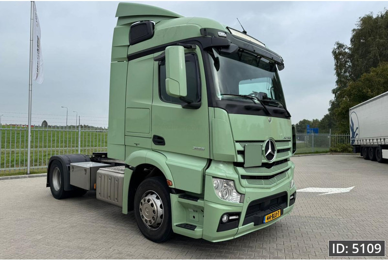 Mercedes-Benz Actros 1836 StreamSpace, Euro 6 - Çekici: fotoğraf 4 Mercedes-Benz Actros 1836 StreamSpace, Euro 6 - Çekici: fotoğraf 4