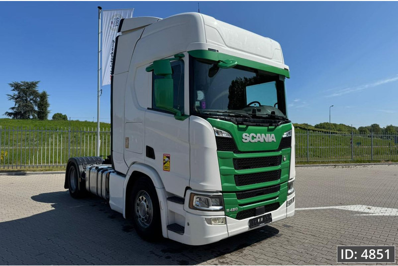 Scania R450 Topline, Euro 6, / Retarder / Standklima / 2x Tank, Intarder - Çekici: fotoğraf 4 Scania R450 Topline, Euro 6, / Retarder / Standklima / 2x Tank, Intarder - Çekici: fotoğraf 4