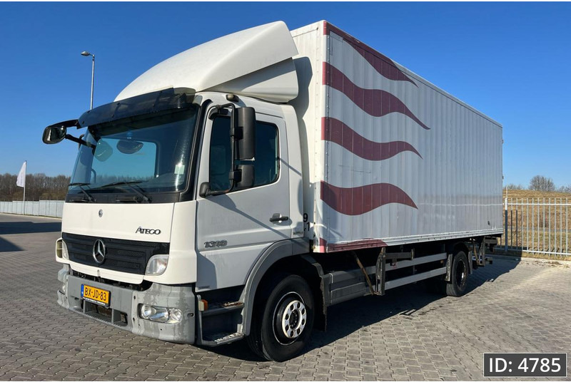 Mercedes-Benz Atego 1318 Day Cab, Euro 5, BDF / EPS automatic / DHOLLANDIA 2000KG - Konteynır taşıyıcı/ Yedek karoser kamyon: fotoğraf 1 Mercedes-Benz Atego 1318 Day Cab, Euro 5, BDF / EPS automatic / DHOLLANDIA 2000KG - Konteynır taşıyıcı/ Yedek karoser kamyon: fotoğraf 1