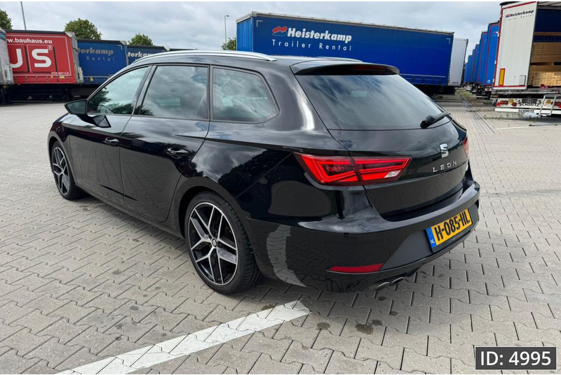 SEAT Leon ST FR 2.0 Euro 6, DSG/Pano/Camera/Keyless/Extra winterset - Binek araba: fotoğraf 2 SEAT Leon ST FR 2.0 Euro 6, DSG/Pano/Camera/Keyless/Extra winterset - Binek araba: fotoğraf 2