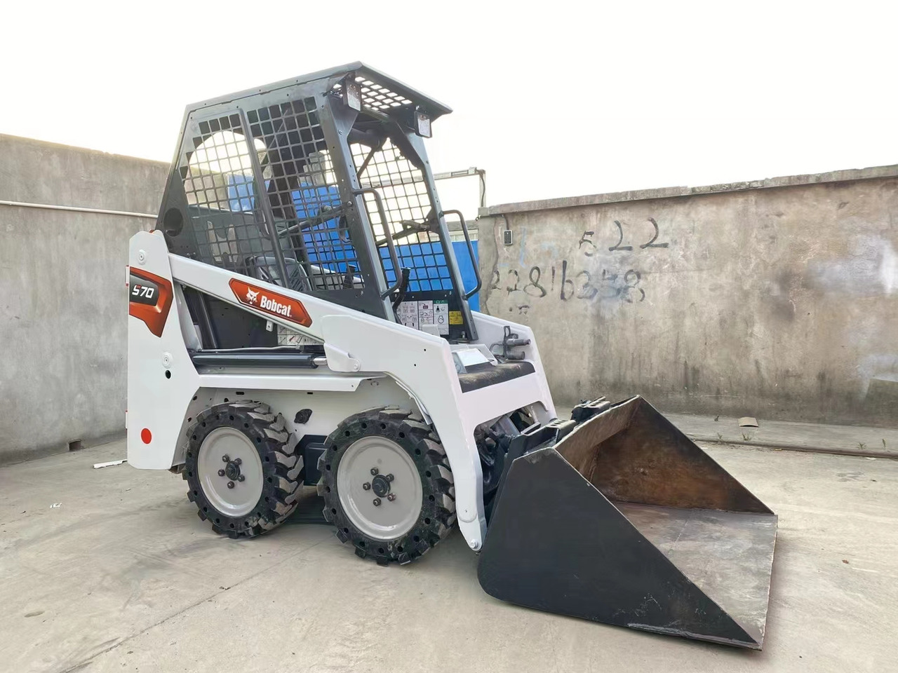 BOBCAT Skid Steer Loader S70 - Mini yükleyici: fotoğraf 3 BOBCAT Skid Steer Loader S70 - Mini yükleyici: fotoğraf 3