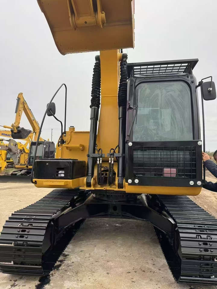 CAT 312D - Paletli ekskavatör: fotoğraf 1 CAT 312D - Paletli ekskavatör: fotoğraf 1