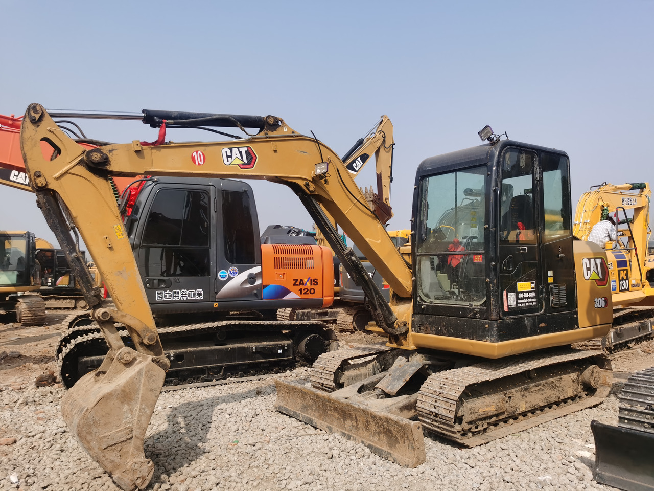 CATERPILLAR 306E2 - Paletli ekskavatör: fotoğraf 1 CATERPILLAR 306E2 - Paletli ekskavatör: fotoğraf 1