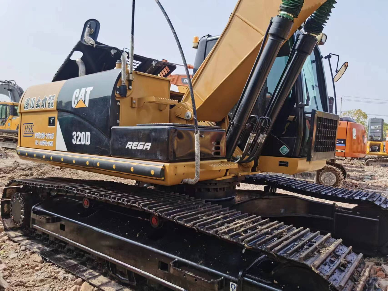 CATERPILLAR 320D - Paletli ekskavatör: fotoğraf 3 CATERPILLAR 320D - Paletli ekskavatör: fotoğraf 3