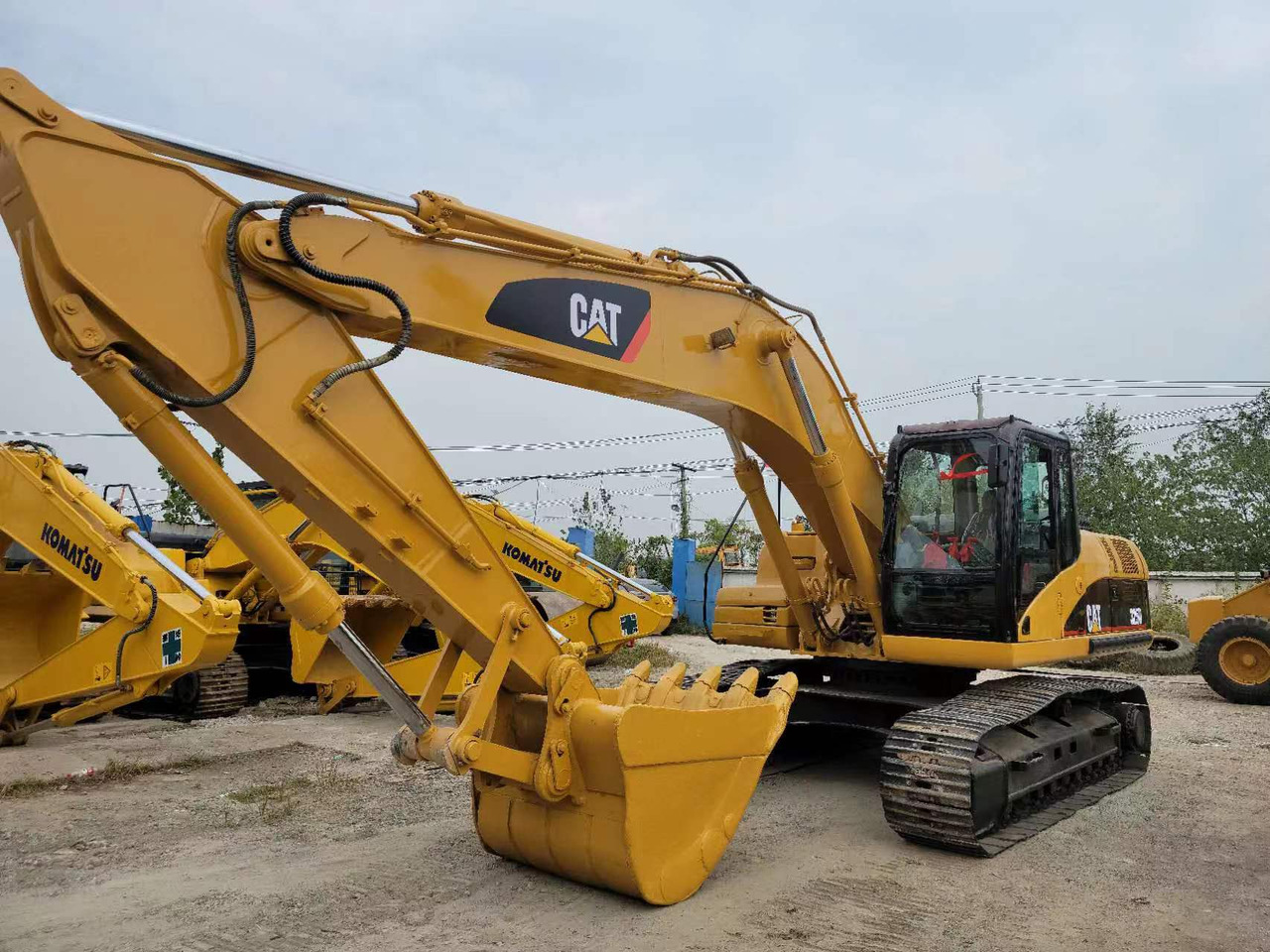 CATERPILLAR 325D - Paletli ekskavatör: fotoğraf 4 CATERPILLAR 325D - Paletli ekskavatör: fotoğraf 4