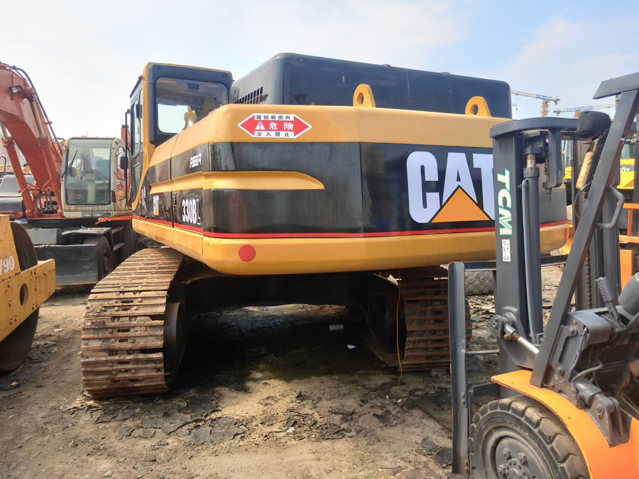 CATERPILLAR 330B - Paletli ekskavatör: fotoğraf 2 CATERPILLAR 330B - Paletli ekskavatör: fotoğraf 2