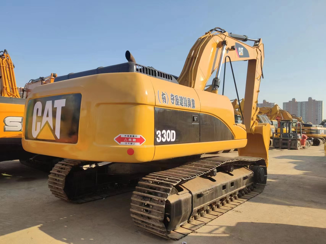 CATERPILLAR 330D - Paletli ekskavatör: fotoğraf 2 CATERPILLAR 330D - Paletli ekskavatör: fotoğraf 2